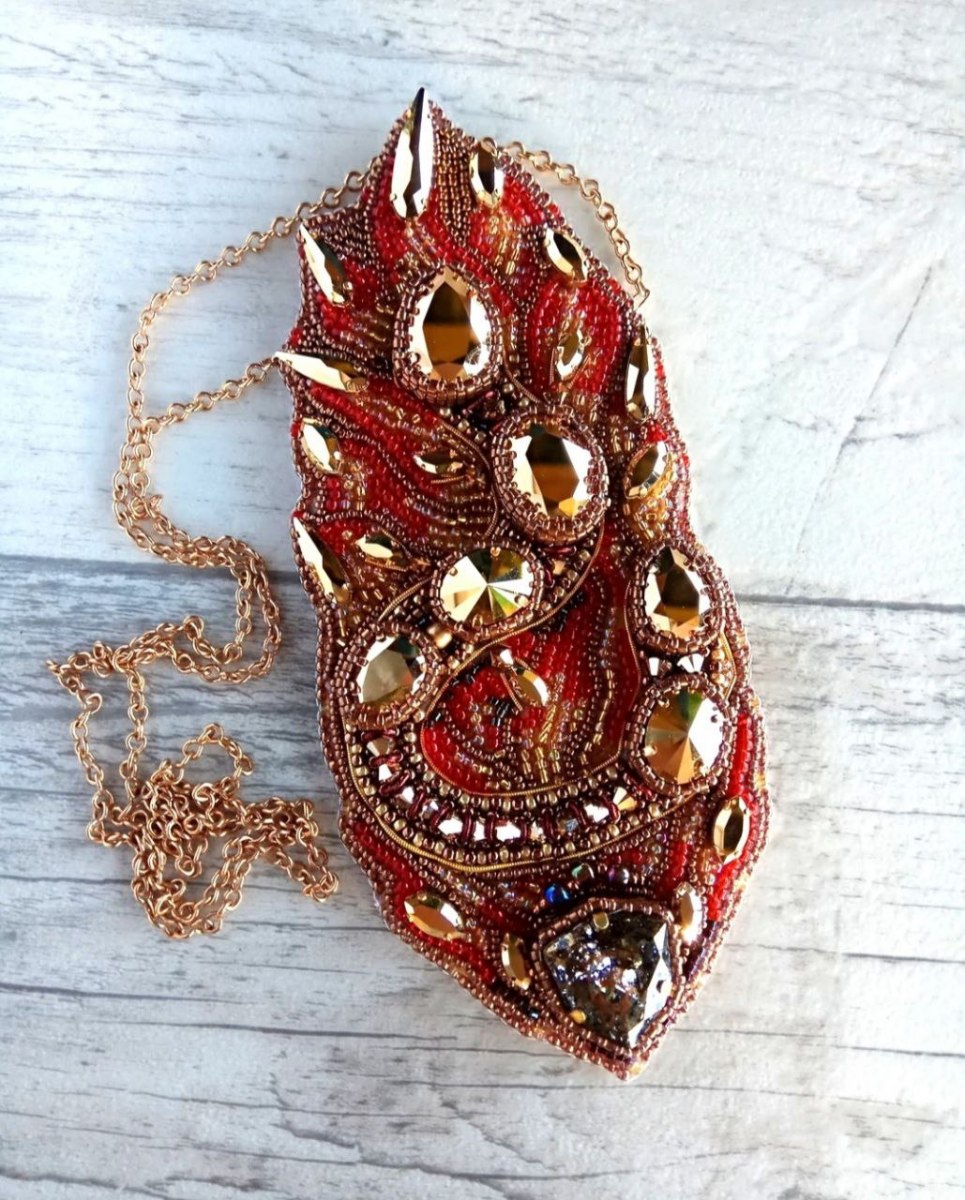 salamander-in-flame-necklace-embroidered-pendant-4
